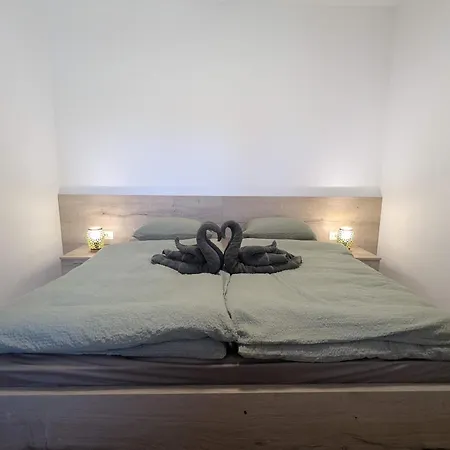 Apartment Stuhecova Domacija *